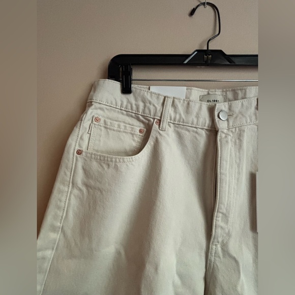 DL1961 Ultra High Rise Taylor Shorts Flax (Vintage) 32 NWT - Picture 8 of 13